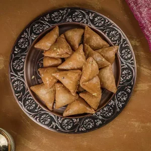FRUIT GUJIYA