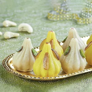Kaju Modak